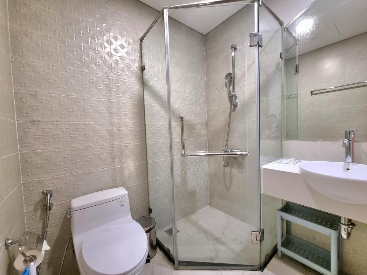 Landmark Luxury - Vinhomes Park TP. Hồ Chí Minh